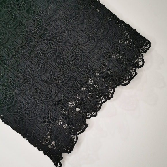 Elegant Black Party Dress - Picture 7 of 7